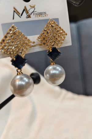 Elegant Pearl Drop Crystal Earrings